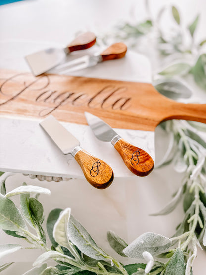 Personalized Charcuterie Board with Wooden Handle Cheese Knife Set